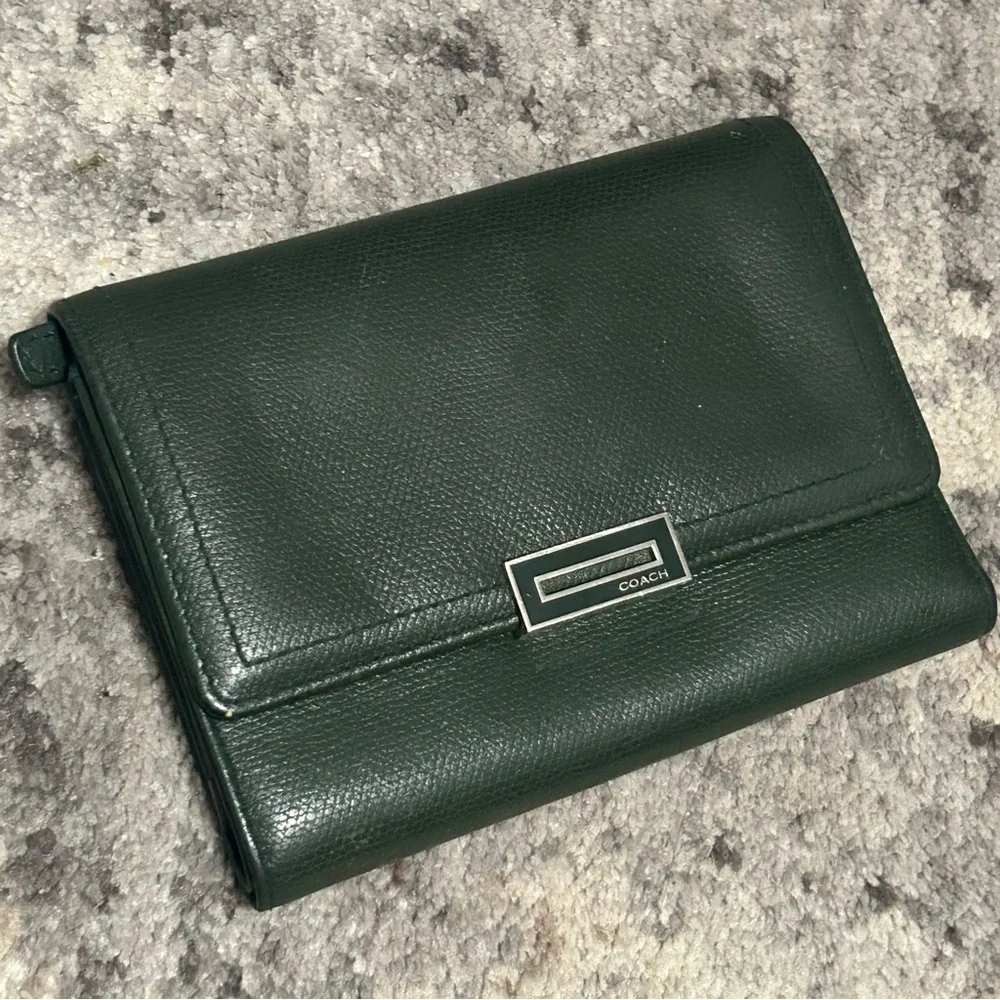 Coach / Vintage Olive Green Tri-fold Wallet with Silver Metal Logo Clasp Closure